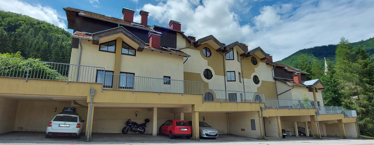 Ferienwohnung Bergspass Gaming Zewnętrze zdjęcie